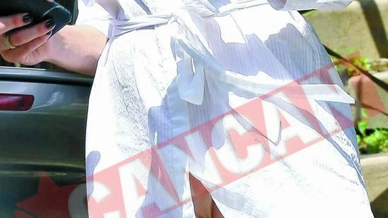 Nu-i pasa ca i se vad chilotii