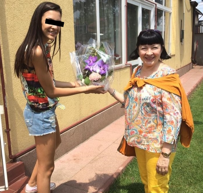 Cum arată familia lui Neti Sandu: ”Cu strănepoțelul în așteptarea lui Moș Crăciun”