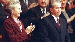 Bona soților Ceaușescu, dezvăluiri din casa lor. Ce făcea Elena după ce se schimba