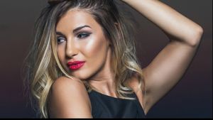 “Am primit trei cereri în căsătorie!” Alina Eremia, la momentul adevărului. Ce relație are cu iubitul, dar și cu fanii