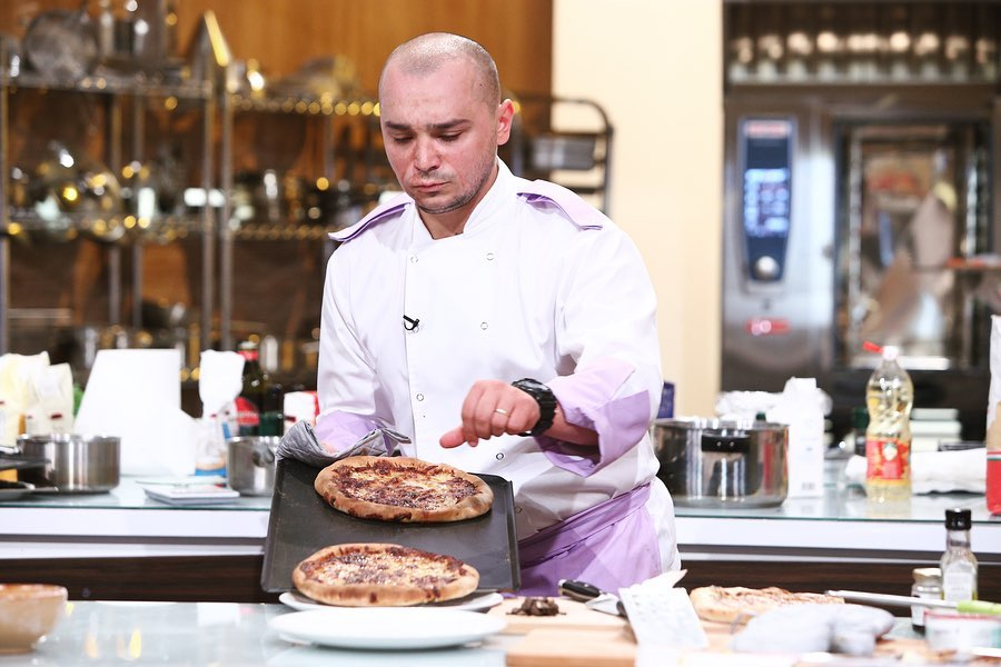 Daniel a spus că vrea să doneze banii de la "Chefi la cuțite"