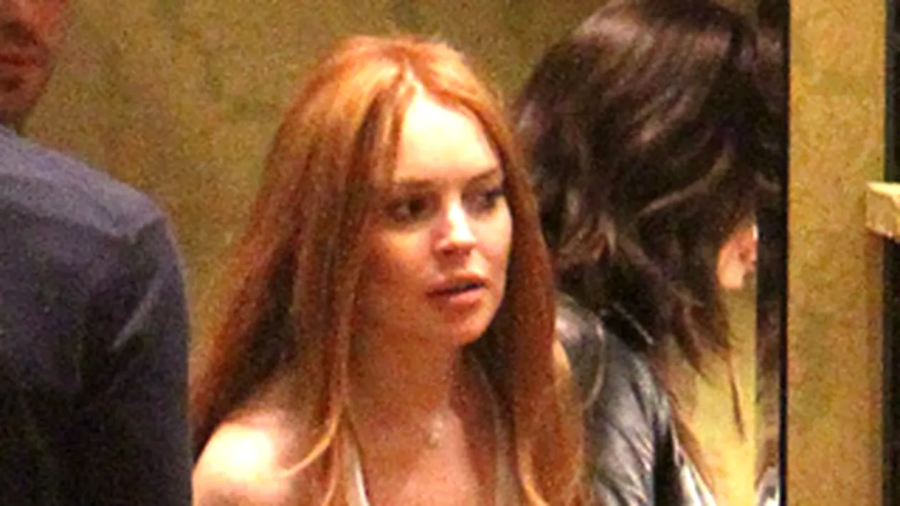 Lindsay Lohan s-a luat la bataie intr-un club din Los Angeles!