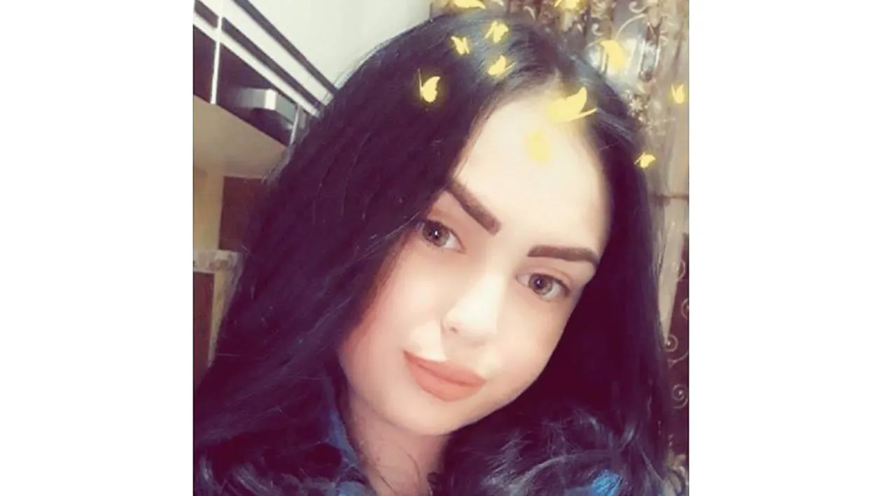 Povestea adolescentei din Bârlad moartă în accidentul din județul Vaslui: Cui să-i mai duc eu, acum, o păpușă?