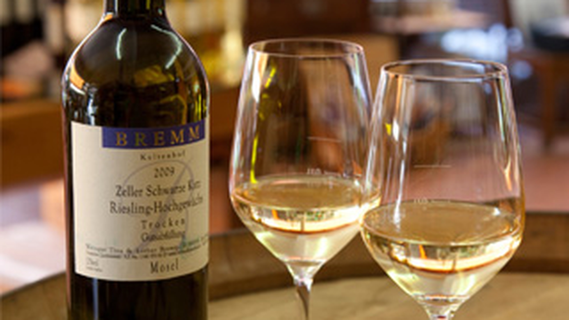 Au tanar a orbit dupa ce i s-a turnat antigel in vin