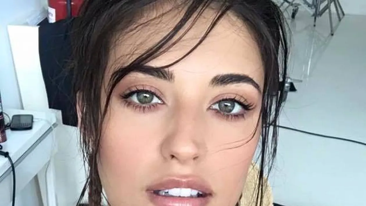 ”Cea mai vulgară… ”. Ce a păţit ANTONIA după ce a postat o poză pe Facebook