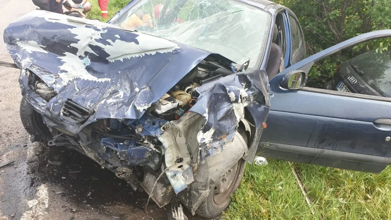 Accident cumplit la Manasia, în Ialomița. Sunt cinci răniți grav, dintre care doi în comă