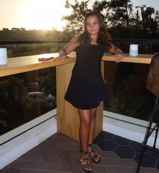 Clar este cel mai bogat cuplu din showbiz! Cât au plătit Andra și Cătălin Măruță pentru o vilă pe Costa del Sol