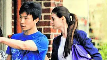 Monica Gabor se prezinta drept doamna Lhamo! A luat numele iubitului chinez