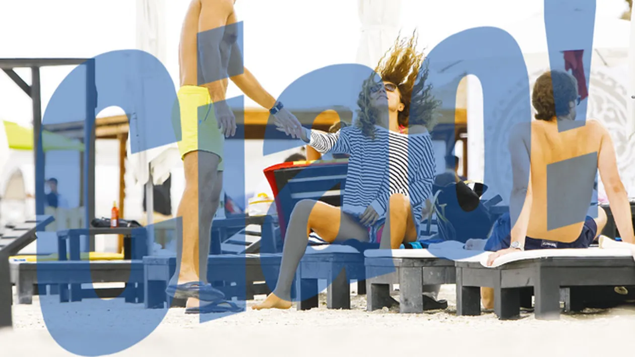 Mircea Badea, asa cum nu l-ati mai vazut! Isi copleseste iubita cu sarutari si imbratisari la malul marii