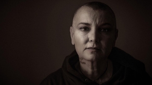 Fiul solistei Sinéad O’Connor s-a sinucis. Tânărul avea doar 17 ani
