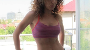 Carmen Bruma, fara Photoshop! Cum arata fara retusuri, chiar cand pozeaza pentru copertele revistelor!