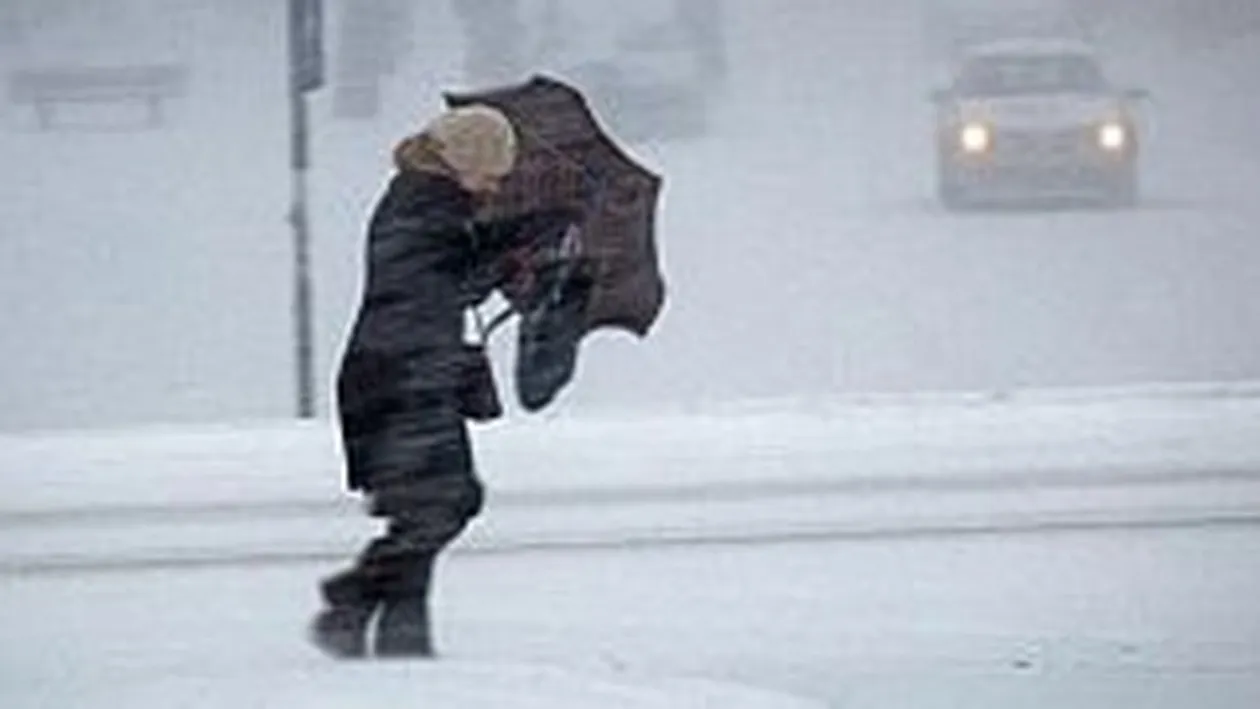 Circulatie a fost oprita pe doua drumuri nationale din Covasna, din cauza viscolului!