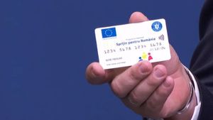 Voucherul de 2000 de lei pentru acești români va fi majorat cu 50 la sută. Ministrul Marcel Boloș a făcut anunțul
