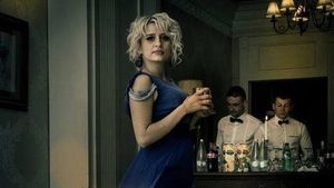 Anisia Gafton, taxată de colegi de la prima ediţie a emisiunii, după ce s-a afişat cu decolteul la vedere: ”Poţi să-ţi pui silicoane!”