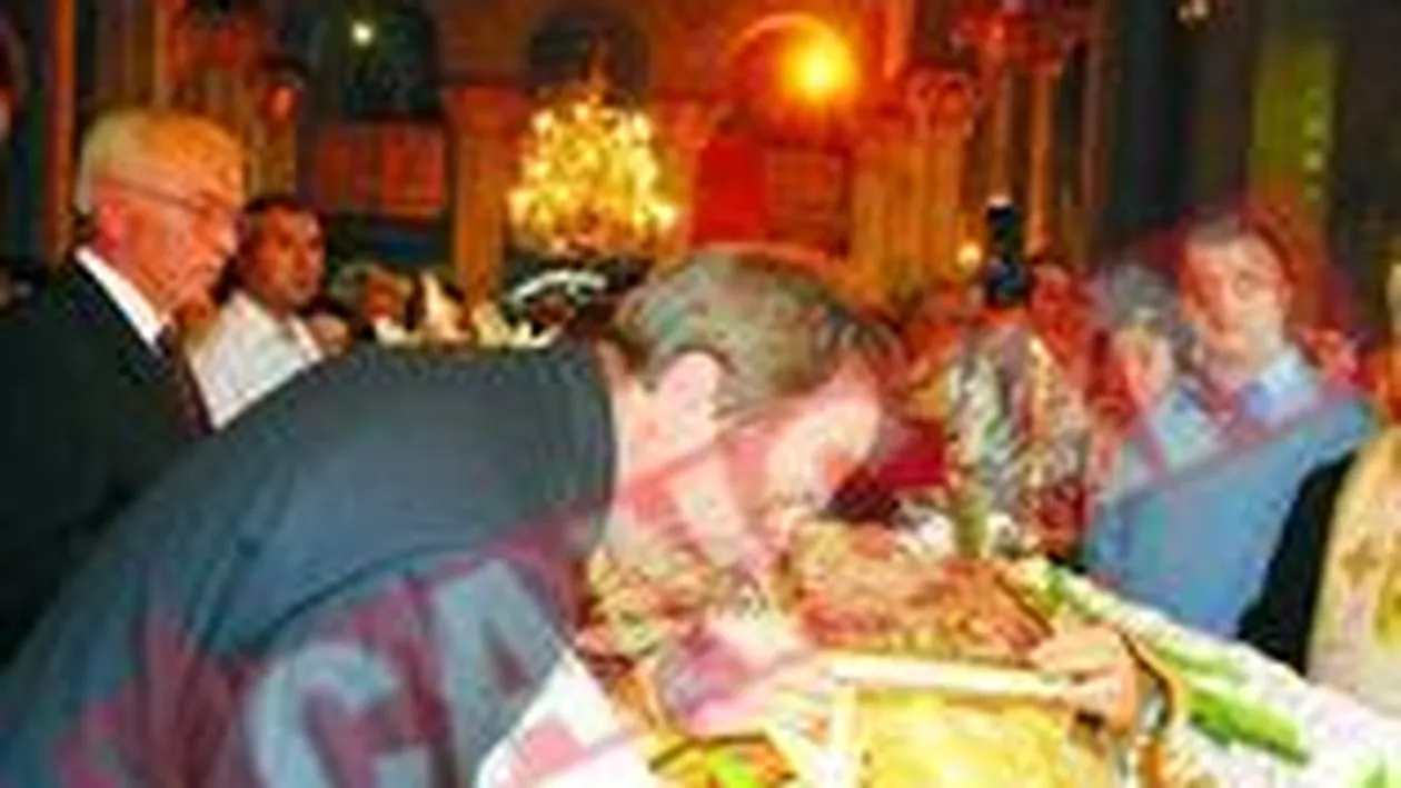 Preafericitul, aparat de enoriasi cu jandarmii