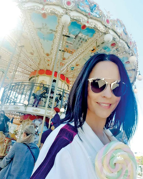 Andrea Marin a fost trei zile la Paris
(sursa foto - Click)