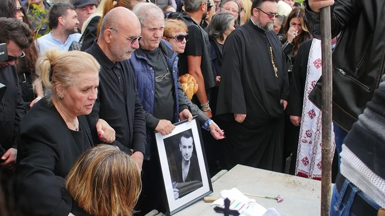 Fostul iubit al lui Răzvan Ciobanu a rupt tăcerea. Marius e distrus: ce s-a întâmplat după înmormântare