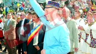 Basescu n-a gustat mici de 1 Mai