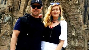 O copiază pe LORA!? Ultima apariţie a iubitei lui DAN BADEA a întors toate privirile! 