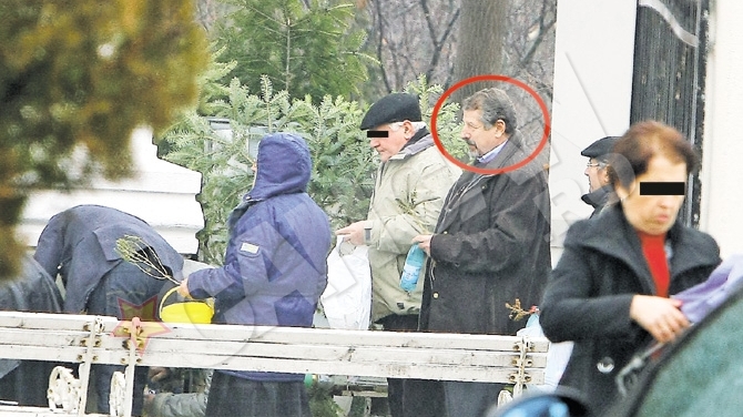 A ramas fara contract, dar nu si fara credinta. Ion Marin apeleaza la Divinitate pentru a-si salva fiica