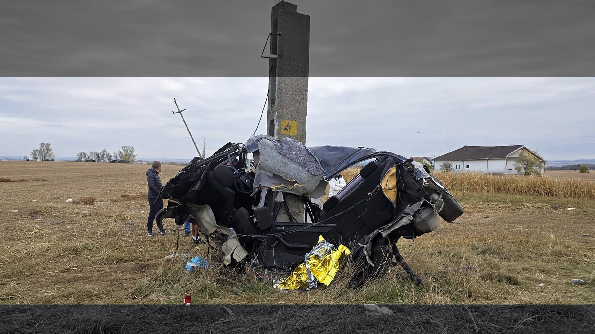 Accident tragic în Hunedoara! Un tânăr de 25 de ani a murit după ce s-a izbit cu mașina de un stâlp