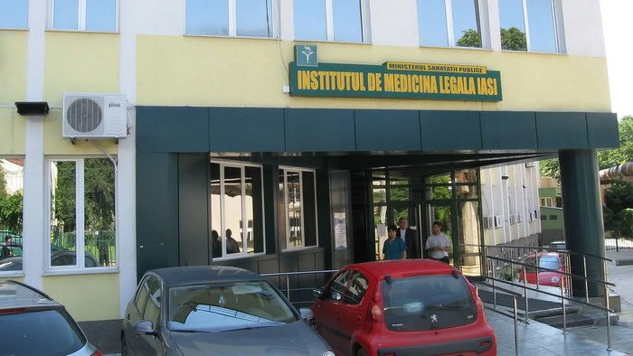 Dublă crimă la Iași. Mamă și fiu, găsiți morți în casă. Poliția e în alertă