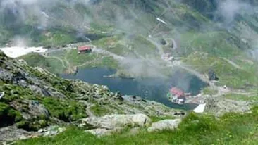 Apa lacului Balea va fi sfintita de Boboteaza