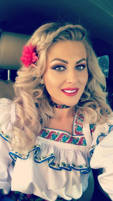 S-au cunoscut în urmă cu 5 luni, iar acum se pregătesc de nuntă! O cunoscută artistă de la noi se mărită