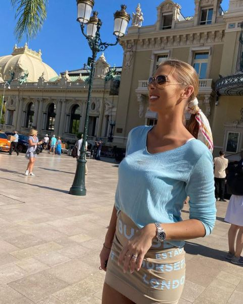 Roxana Nemeș și soțul ei, Călin Hagima, au plecat în luna de miere. Unde se relaxează cuplul | FOTO