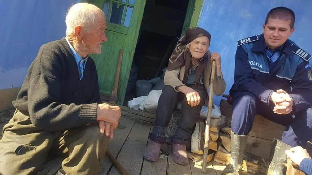 Povestea emoționantă a lui tataia Ion și a soției sale, Tudora. La 93 de ani, bătrânul traversează două dealuri pentru a cumpăra o pâine și nu are curent electric