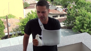Augustin Viziru dezvaluie! Ce facea cu 20 de minute inainte de accidentarea de la "Ferma vedetelor"!