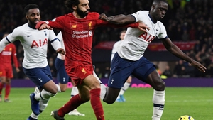 Liverpool - Tottenham, duel la vârf în Premier League