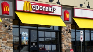 VIDEO Bolivia, prima tara care inchide toate restaurantele McDonald's! Afla motivele retragerii!