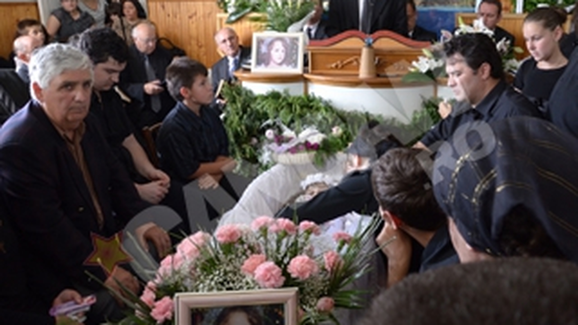 Fetita aspirata in conducta strandului din Oradea, condusa pe ultimul drum