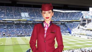 Cine este românca de la CM 2026? I-a înmânat trofeul pentru Best Young Player lui Pau Cubarsi