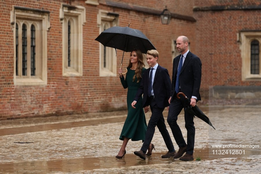 Prințul George în prima zi la Eton, sursa-profimedia.ro