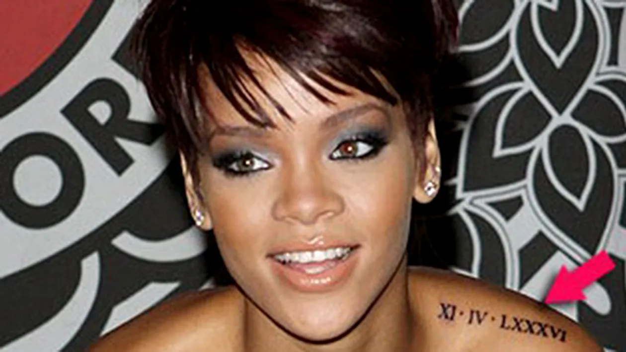Rihanna, aproape dezbracata si incolacita pe o bara in vacanta din Grecia. Imaginile pe care barbatii le vor privi minute in sir