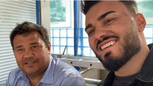 Jador, un alt necaz după ce s-a despărțit de Oana Ciocan. Manelistul a fost la spital cu tatăl său