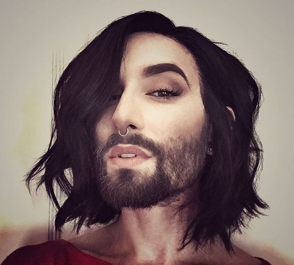 Conchita Wurst şi-a schimbat look-ul