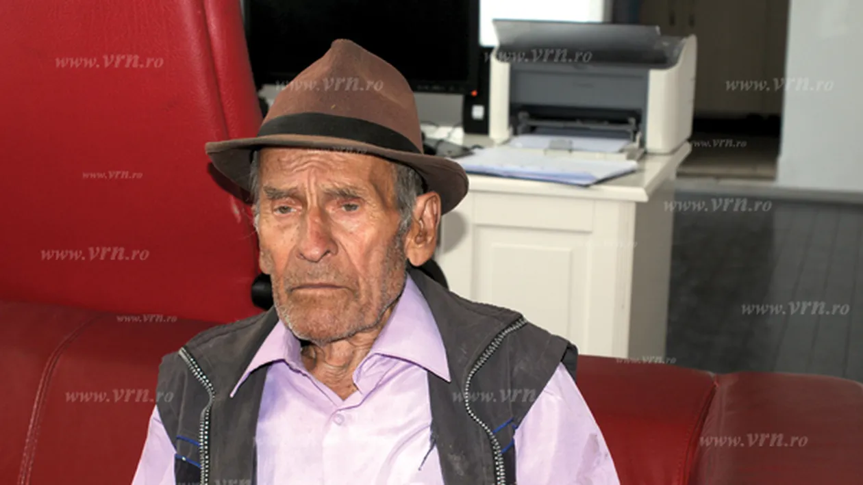 Femeia care va avea grijă de acest bătrân din Vaslui va primi toată averea lui! Care sunt criteriile de selecție