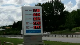 Câți lei costă 1 litru de motorină în Turcia! Un turist român a făcut poza, într-o benzinărie din Inegol: „Azi, ora 10:47”