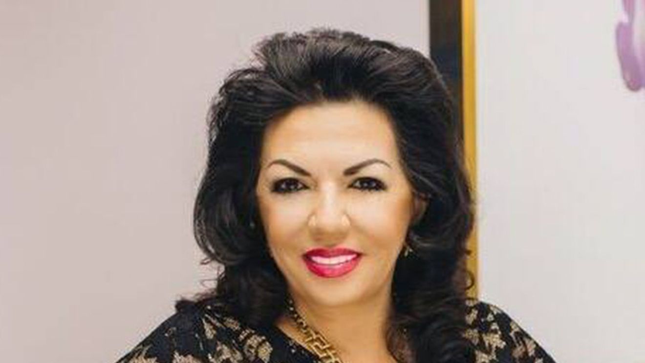 CARMEN HARRA a fost la un pas de moarte! Cum a reuşit clarvăzătoarea să scape ca prin minune! "Nu-mi vine să cred..."