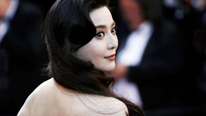 Fan Bingbing, cea mai bine plătită actriță din China, a dispărut. Autoritățile și rudele fac eforturi uriașe de peste 2  luni ca să o găsească