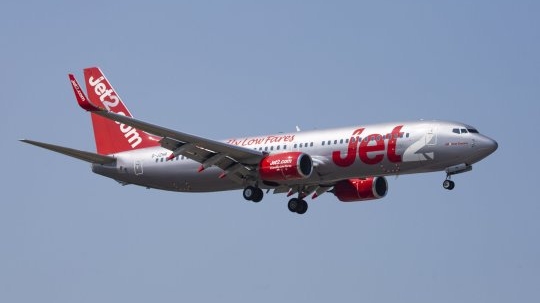 Un avion a aterizat de urgență la Manchester. Motivul este uluitor