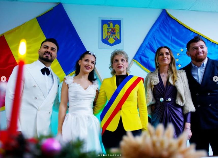 Cum arată soacra lui Jador? Oana Ciocan are cu cine semăna