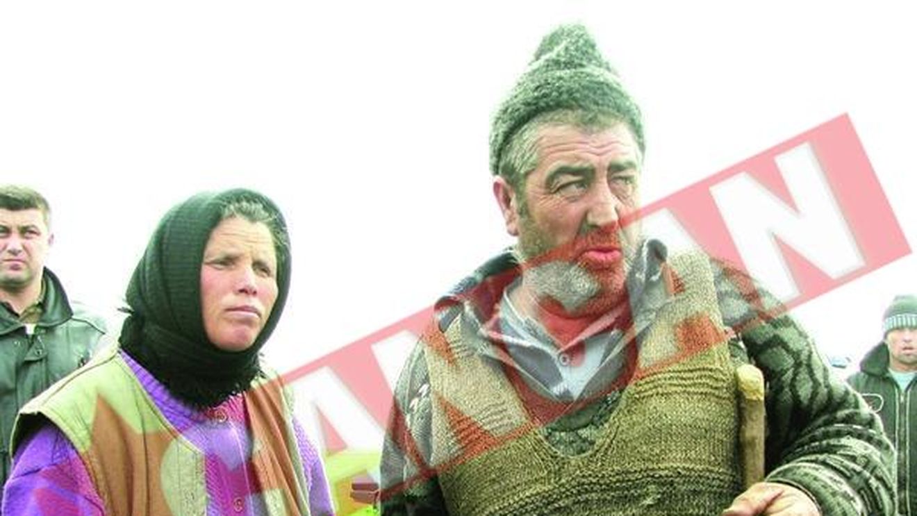 Si-au aruncat bebelusul in fantana, cu o caramida legata de gat