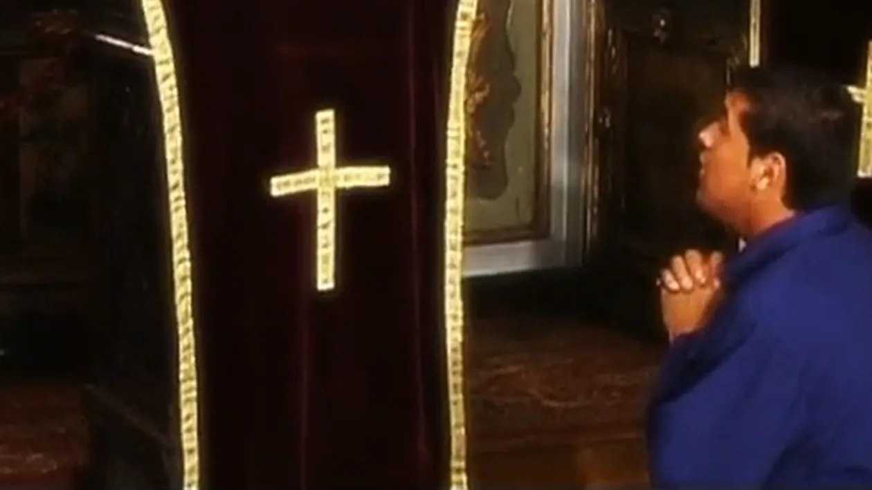 Asta este blasfemie! Un manelist de mana a treia a filmat un videoclip intr-o biserica din Targu Jiu