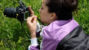 Andi Moisescu: Durerea de masea mi-a trecut provizoriu cu un paharel de palinca, asa se explica zambetul de pe fata mea