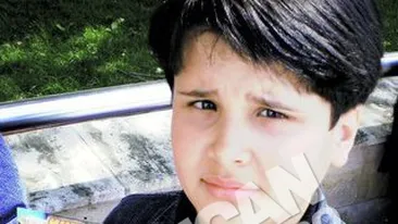 Robert e cel mai tanar fan din Pitesti al artistului! Fuego are o mini-sosie