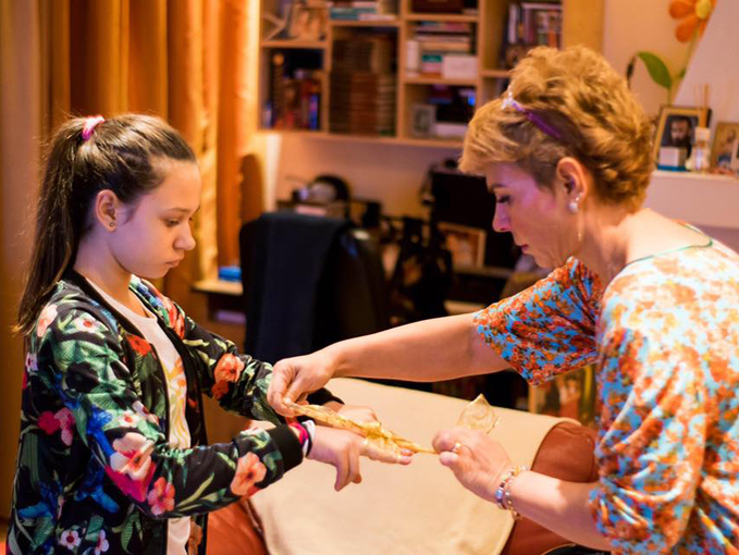 MAIA i-a transmis mamei sale un mesaj emoţionant! Ce a scris fiica lui TEO TRANDAFIR în urmă cu puţin timp: „Te ador…“
